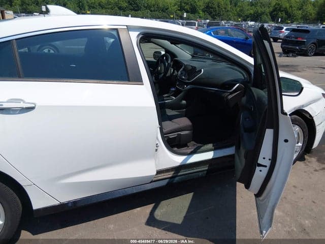 2018 CHEVROLET VOLT LT 5