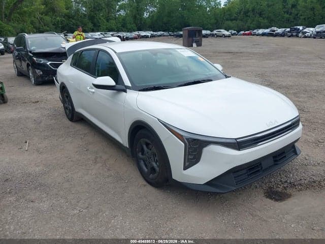 2025 KIA K4 LXS 1