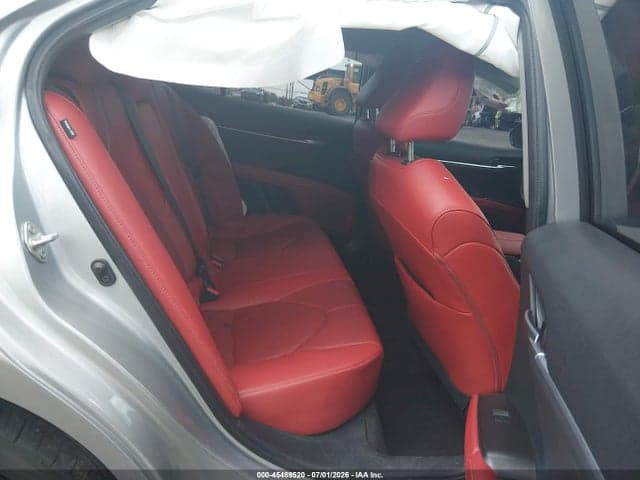 2023 TOYOTA CAMRY XSE 8