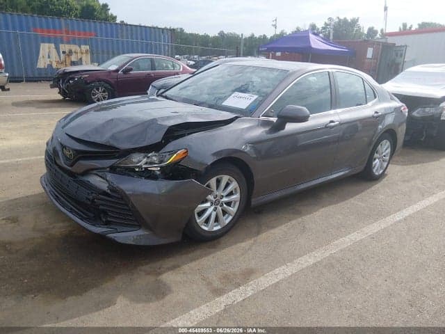 2020 TOYOTA CAMRY LE 2