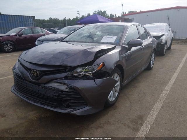2020 TOYOTA CAMRY LE 6