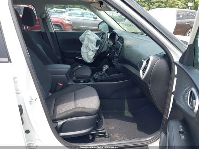 2024 KIA SOUL LX 6