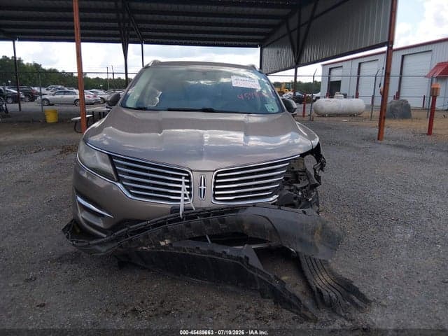 2017 LINCOLN MKC PREMIERE 13
