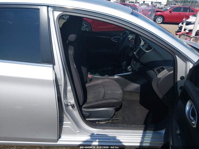 2019 NISSAN SENTRA SV 5