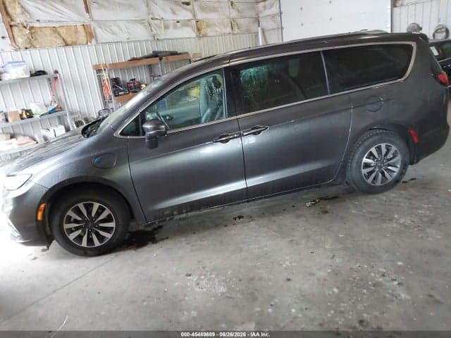 2021 CHRYSLER PACIFICA HYBRID TOURING L 2