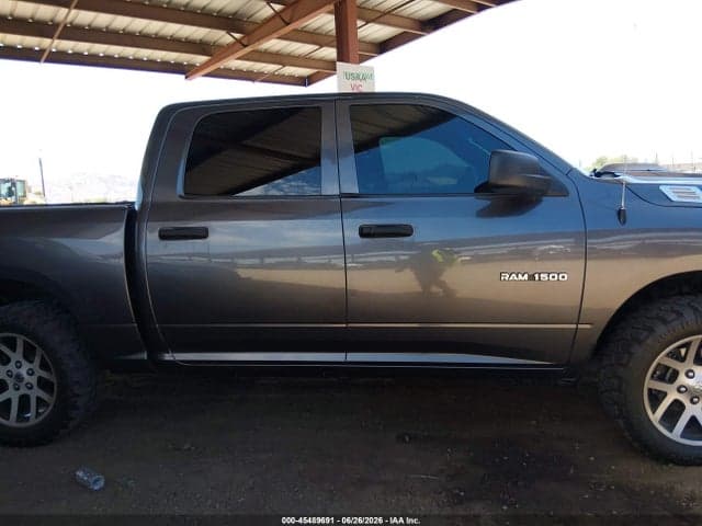 2017 RAM 1500 TRADESMAN 4X2 5'7 BOX 13
