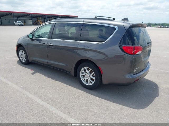 2020 CHRYSLER VOYAGER LXI 3