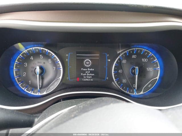 2020 CHRYSLER VOYAGER LXI 7