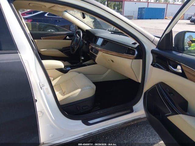 2017 KIA CADENZA PREMIUM 5