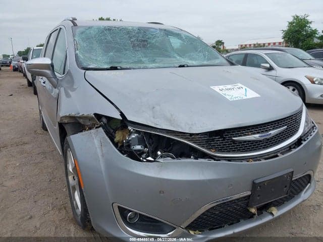 2017 CHRYSLER PACIFICA LIMITED 6