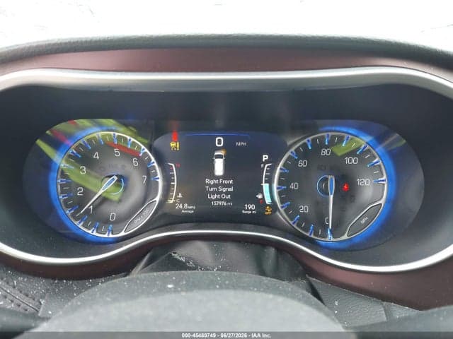 2017 CHRYSLER PACIFICA LIMITED 7