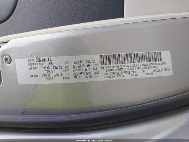 2017 CHRYSLER PACIFICA LIMITED 9
