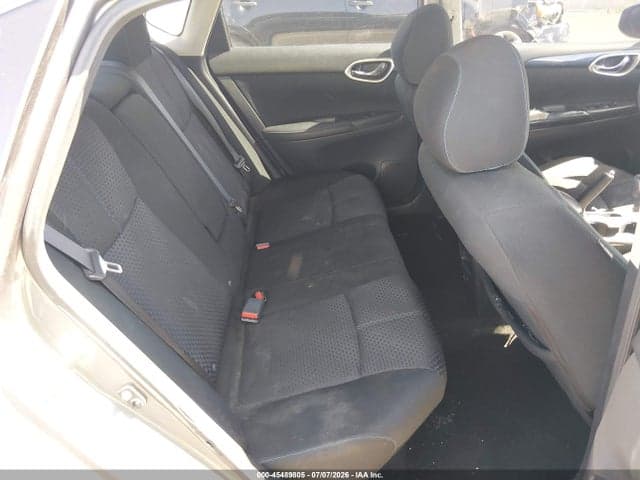 2019 NISSAN SENTRA SR 8
