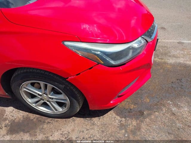 2018 CHEVROLET CRUZE LT AUTO 17