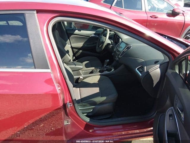 2017 CHEVROLET CRUZE LT AUTO 5