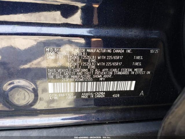 2025 TOYOTA RAV4 XLE 9