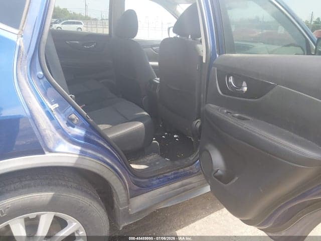 2018 NISSAN ROGUE SV 9