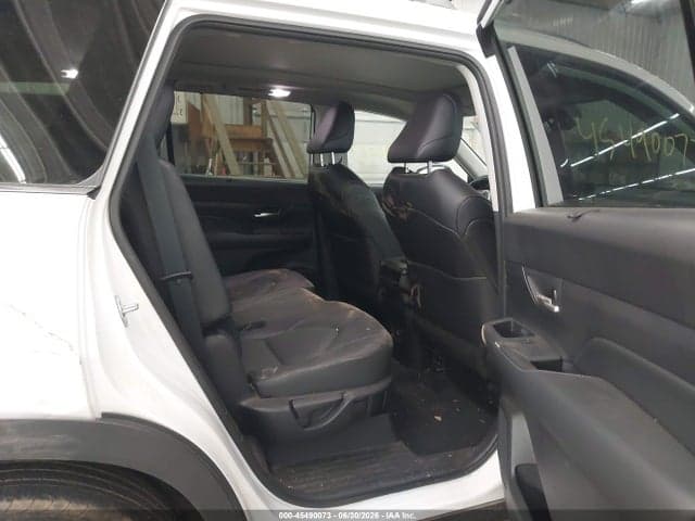2025 TOYOTA GRAND HIGHLANDER XLE 8
