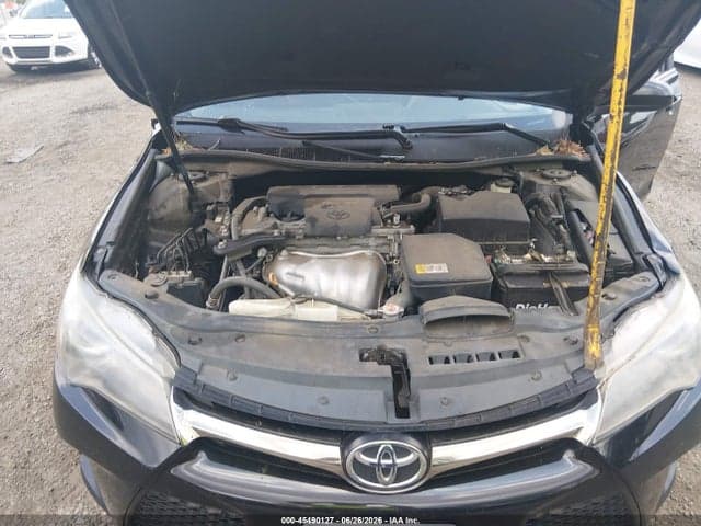2017 TOYOTA CAMRY SE 10