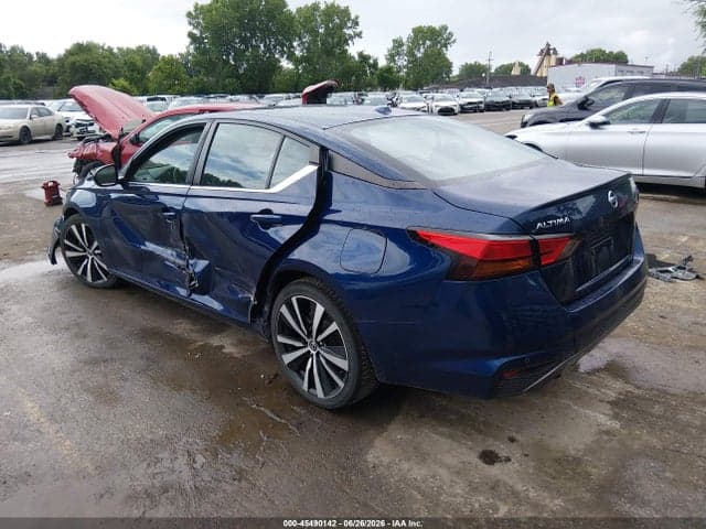 2022 NISSAN ALTIMA SR FWD 3