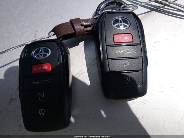 2026 TOYOTA RAV4 XLE PREMIUM 11