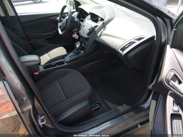 2018 FORD FOCUS SE 5