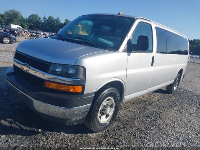 2017 CHEVROLET EXPRESS 3500 LT 2