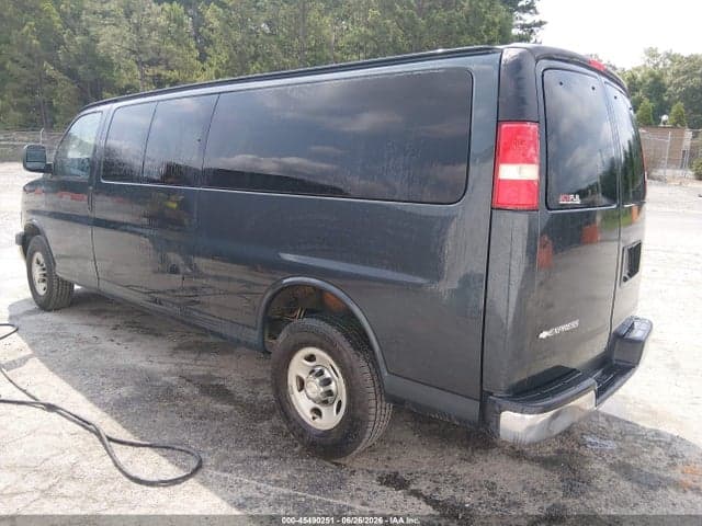 2017 CHEVROLET EXPRESS 3500 LT 3