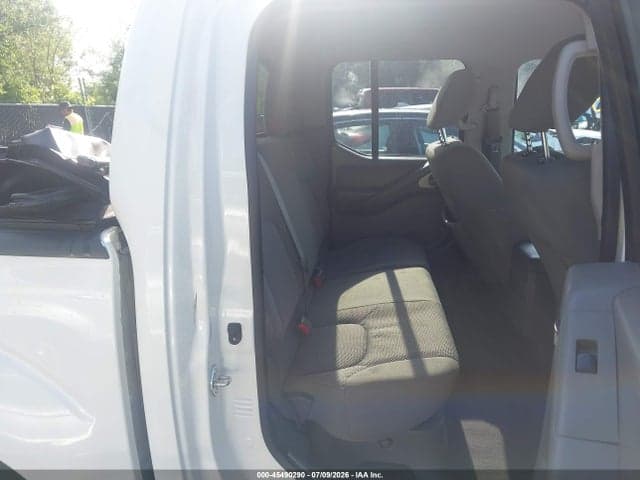 2021 NISSAN FRONTIER SV 4X2 8