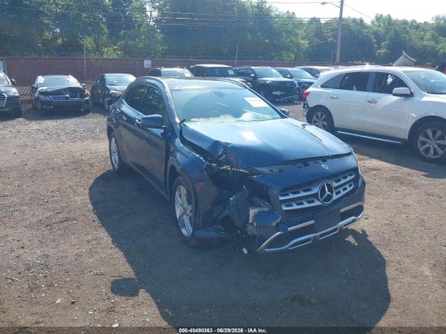 2020 MERCEDES-BENZ GLA 250 4MATIC 6