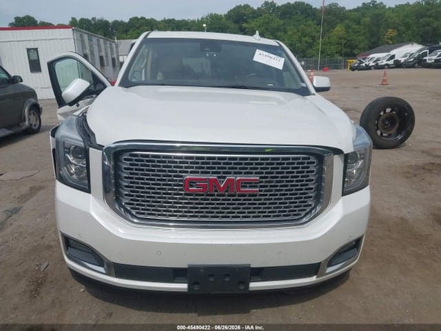 2017 GMC YUKON DENALI 13
