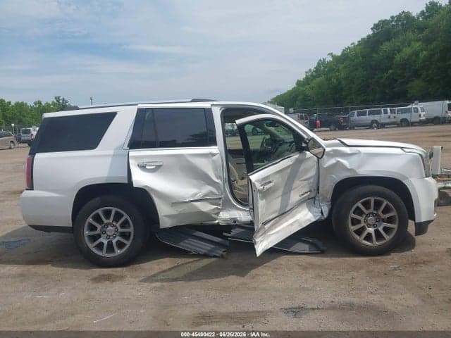 2017 GMC YUKON DENALI 14