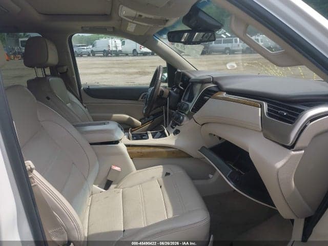 2017 GMC YUKON DENALI 5
