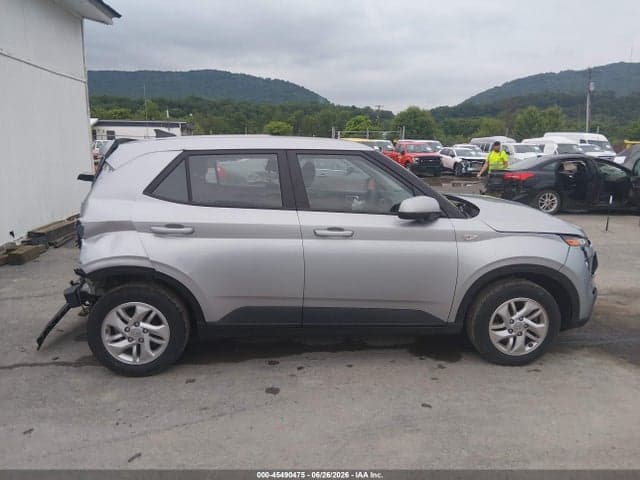 2022 HYUNDAI VENUE SE 13