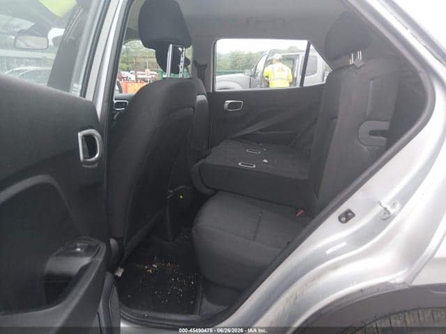 2022 HYUNDAI VENUE SE 8
