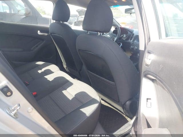 2018 KIA FORTE LX 8