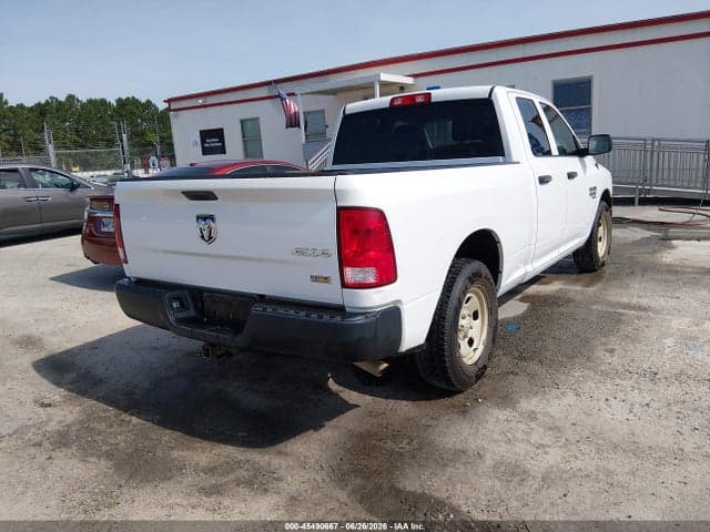 2019 RAM 1500 CLASSIC 4