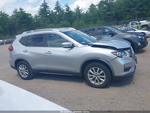 2017 NISSAN ROGUE SV 13