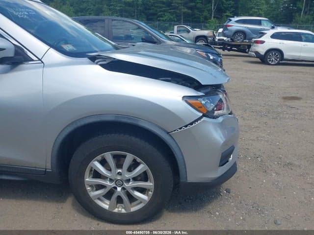 2017 NISSAN ROGUE SV 18
