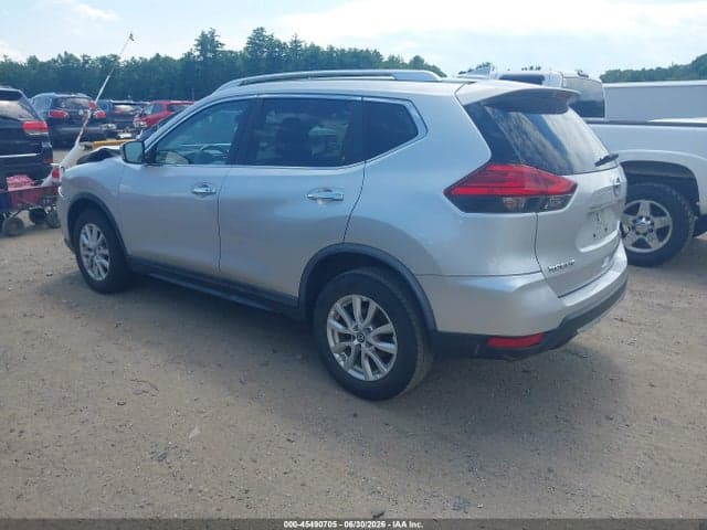 2017 NISSAN ROGUE SV 3