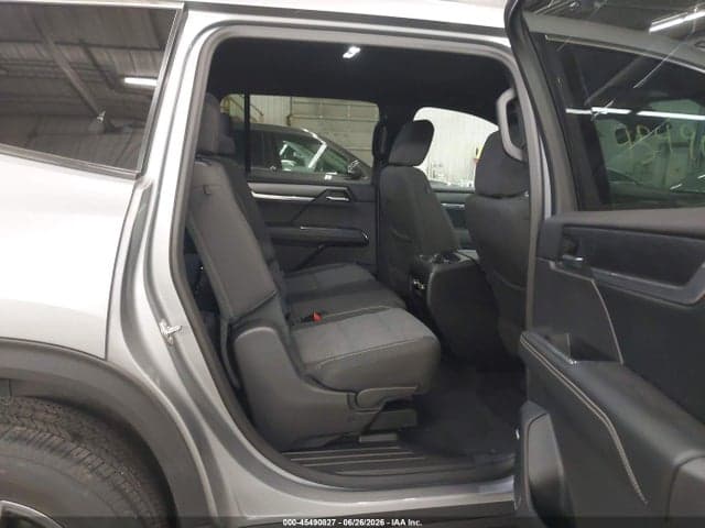 2025 GMC ACADIA AWD ELEVATION 8