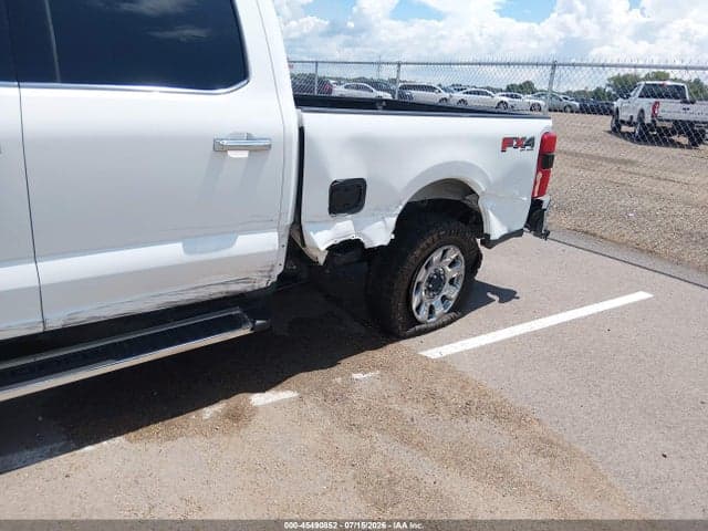 2024 FORD F-250 LARIAT 11