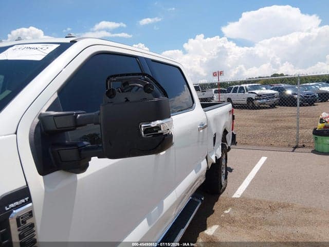 2024 FORD F-250 LARIAT 12