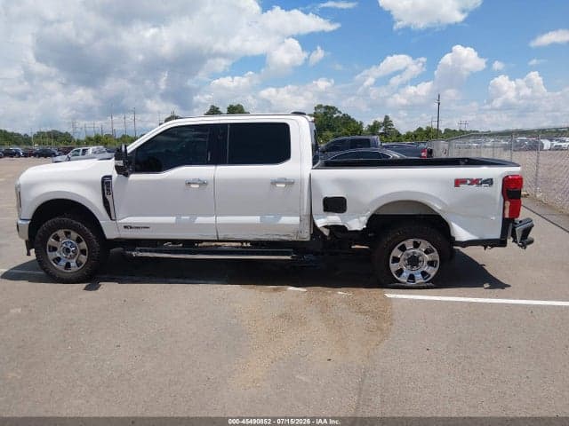 2024 FORD F-250 LARIAT 17