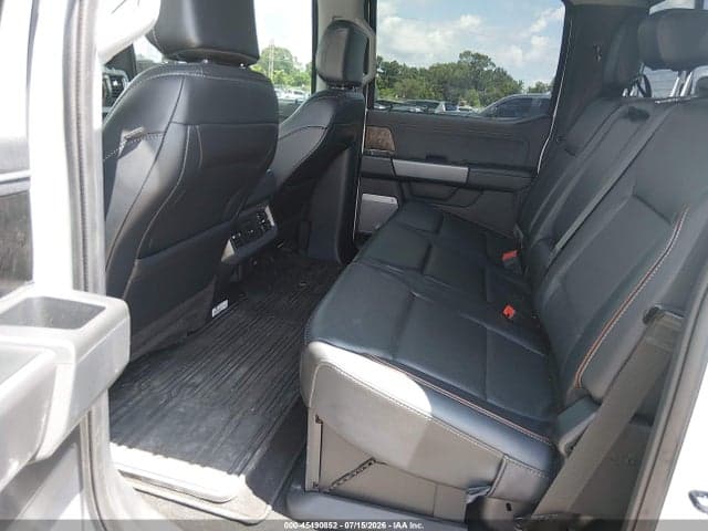 2024 FORD F-250 LARIAT 7