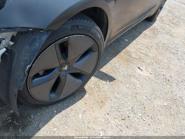 2018 TESLA MODEL 3 LONG RANGE/PERFORMANCE 11