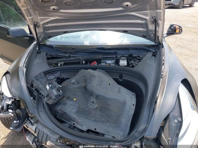 2018 TESLA MODEL 3 LONG RANGE/PERFORMANCE 10