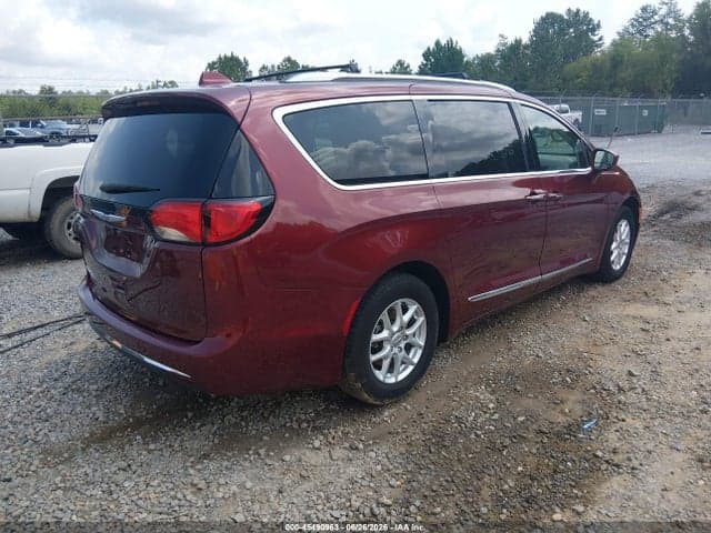 2020 CHRYSLER PACIFICA TOURING L 4