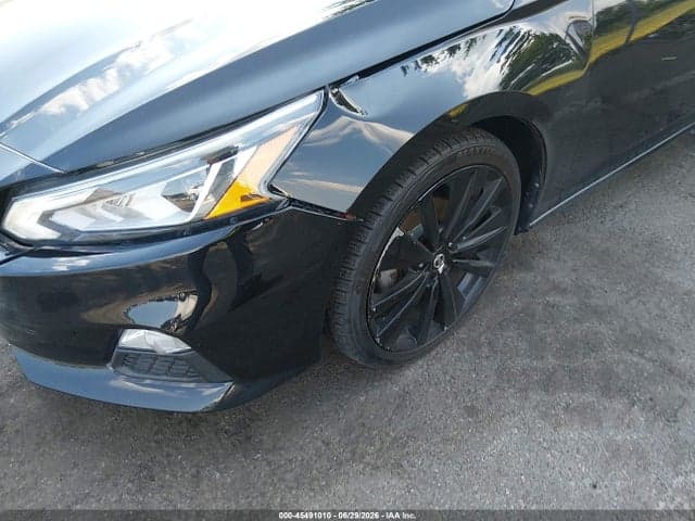 2020 NISSAN ALTIMA SR FWD 6