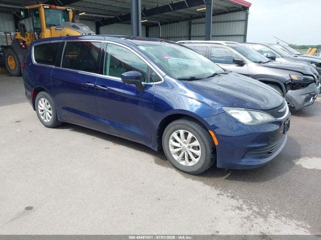 2017 CHRYSLER PACIFICA TOURING - 1